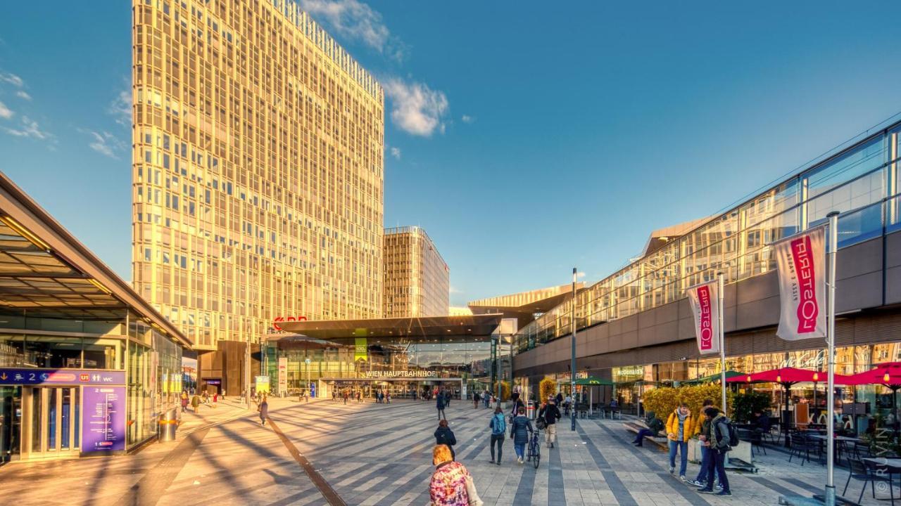 High Rise, Netflix, 2 Min To Main Station Appartement Wenen Buitenkant foto